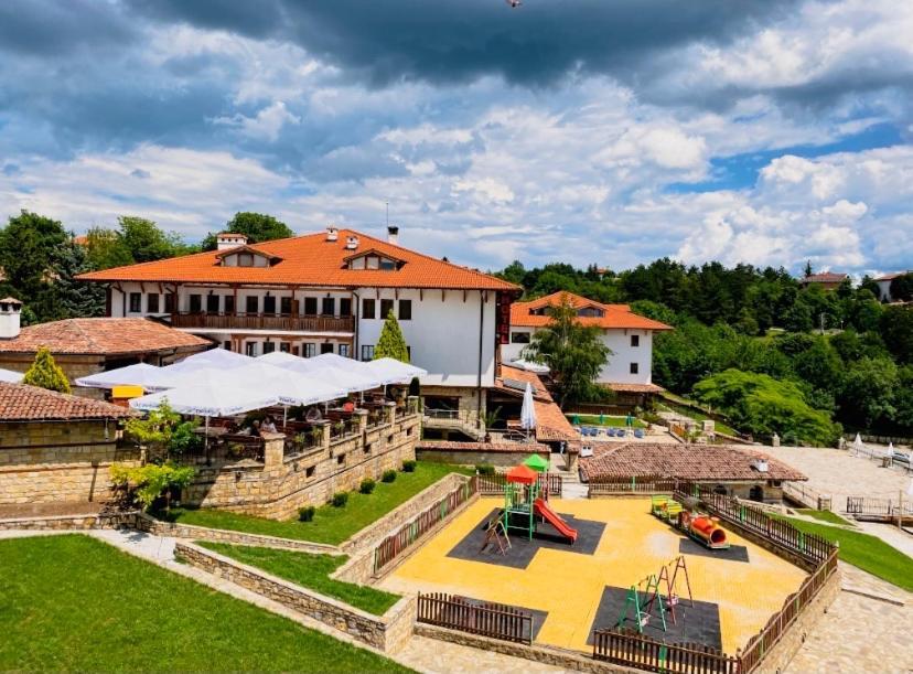 Sevastokrator Relax & Congress Hotel Arbanasi Exterior foto